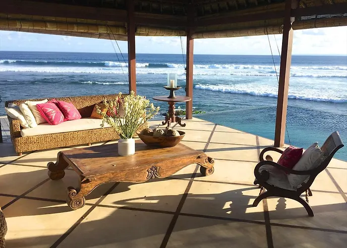 Bahagia * Nusa Lembongan