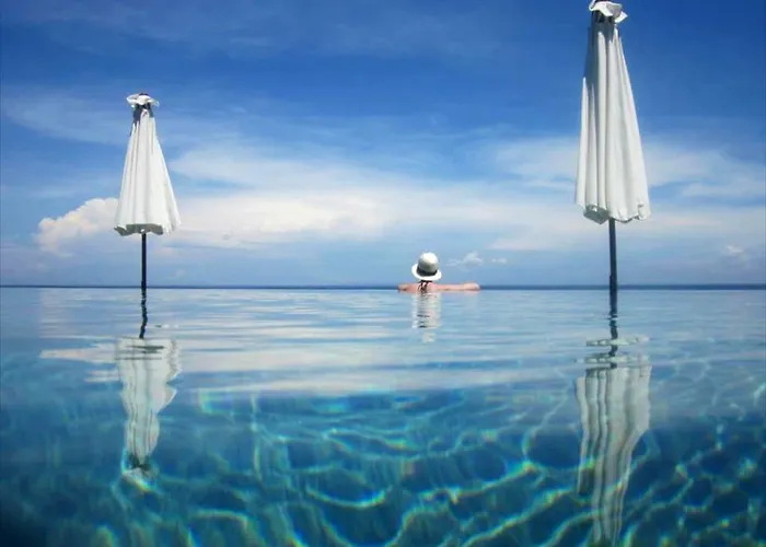 Bahagia * Nusa Lembongan